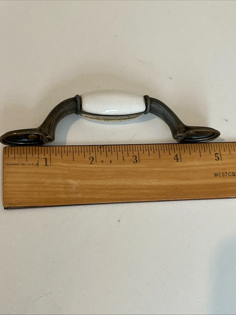 Vintage White Ceramic & Brass Cabinet Drawer Pulls  Set of 5 Handles Hardware